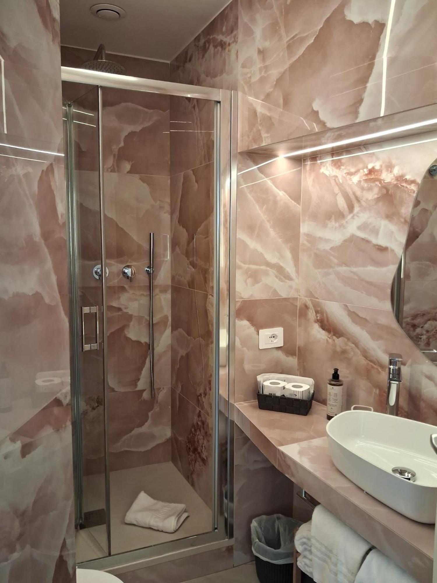 Hotel Fiori — Foto 2